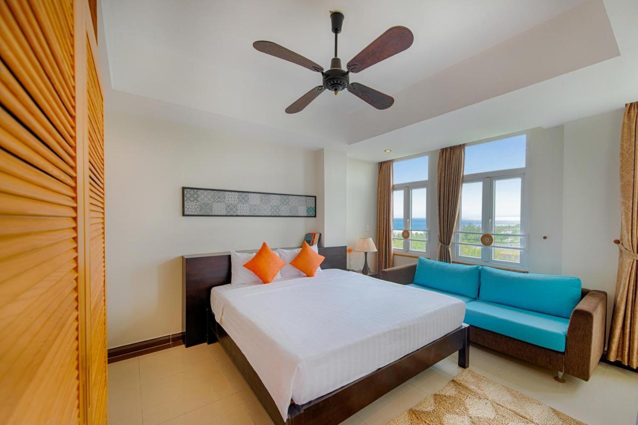 Отель Beach House An Thuong Дананг Экстерьер фото